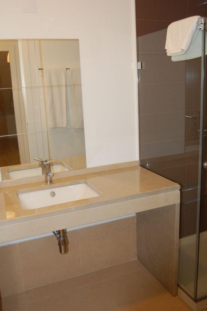 Wallis Apartamento